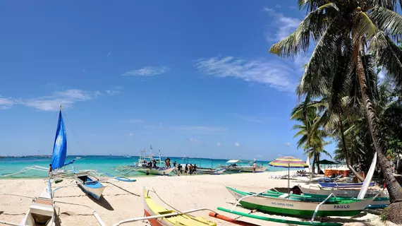 Dive Gurus Boracay Beach Resort | Aklan - Malay - Boracay - Manoc-Manoc