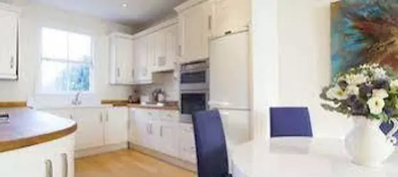 Veeve - Fulham Apartments | Londra (ve civarı) - Hammersmith and Fulham - Fulham