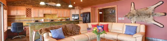 Safari Lodge | Alaska - Seward