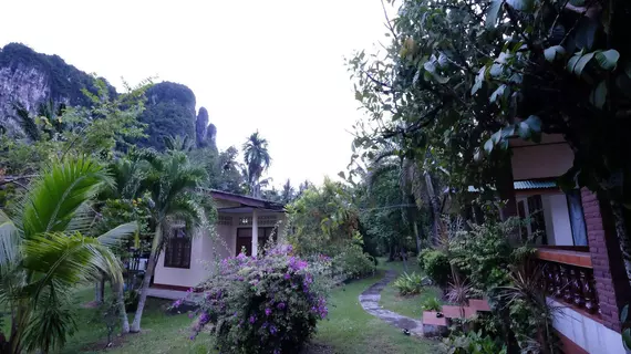 Aonang Friendly Bungalow | Krabi İli - Krabi - Ao Nang