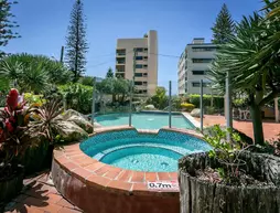 Surfers Beachside Holiday Apartments