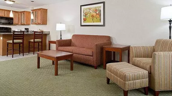 White River Inn & Suites | Vermont - Central Vermont- Killington (ve civarı) - White River Junction