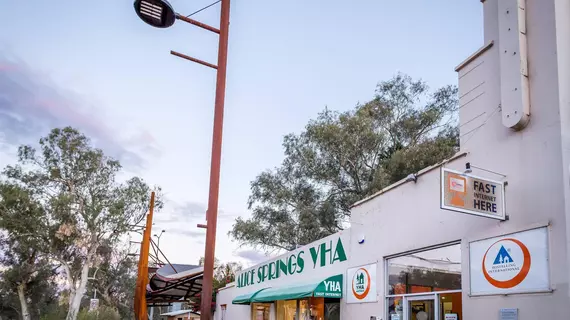 Alice Springs YHA - Hostel | Kuzey Bölgesi - Alice Springs (ve civarı) - Alice Springs