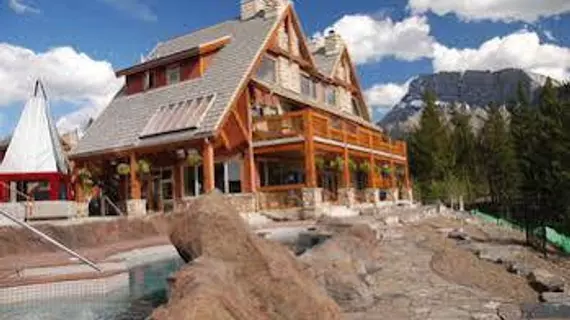 The Hidden Ridge Resort | Alberta - Banff