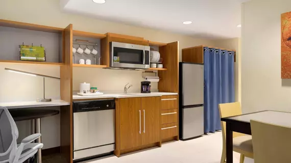 Home2 Suites by Hilton Joliet Plainfield | İllinois - Joliet