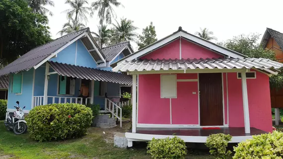 Colorful Hut | Surat Thani (vilayet) - Koh Phangan