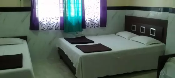 Hotel Annas | Maharaştra - Pune Bölgesi - Pune - Viman Nagar