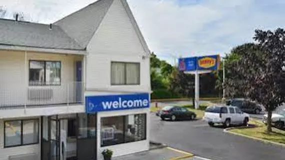 Motel 6 Hartford - Southington | Connecticut - Hartford (ve civarı) - Southington