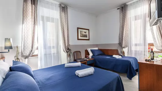 Ora Guesthouse | Lazio - Roma (ve civarı) - Roma Kent Merkezi - Monti