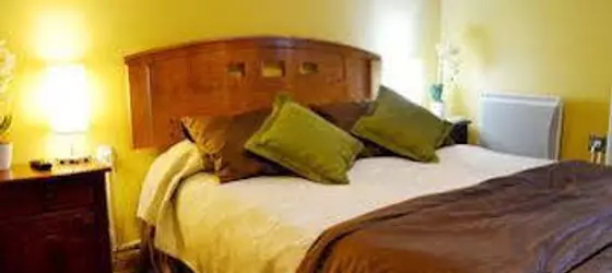 Hostal Almenas | Santiago - Santiago (ve civarı) - Providencia