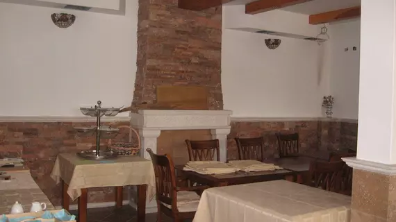 Levantin Inn | Sveti Stefan