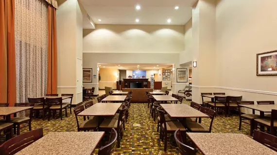 Holiday Inn Express Hotel & Suites Twentynine Palms | Kaliforniya - San Bernardino County - Twentynine Palms (ve civarı) - Twentynine Palms