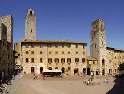 Leon Bianco | Toskana - Siena (vilayet) - San Gimignano - San Gimignano Kent Merkezi