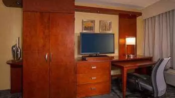 Courtyard by Marriott San Luis Obispo | Kaliforniya - San Luis Obispo (ve civarı) - San Luis Obispo