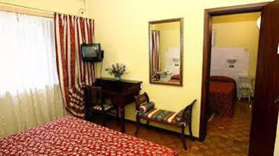 Ai Ronchi Motor Hotel | Lombardy - Brescia (il) - Brescia (ve civarı) - Brescia - Porta Venezia