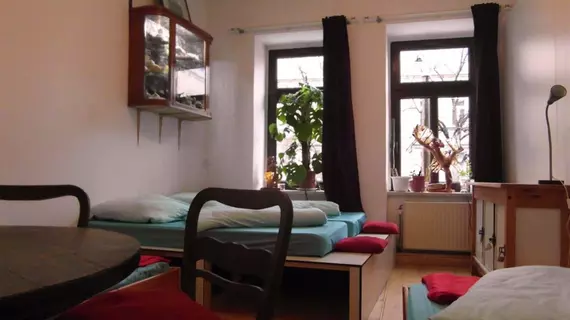 Homeplanet Hostel | Saxony (Saksonya) - Leipzig - Süd