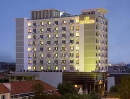 Hotel Santika Pandegiling - Surabaya | Doğu Cava - Surabaya