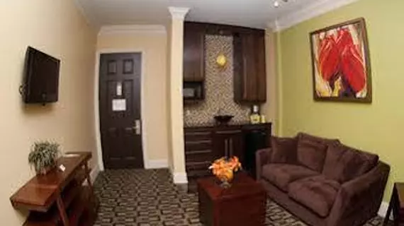 Carriage House Hotel | Louisiana - Lafayette (ve civarı) - Lafayette