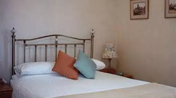 Ballifeary Guest House | İskoçya - Scottish Highlands - Inverness