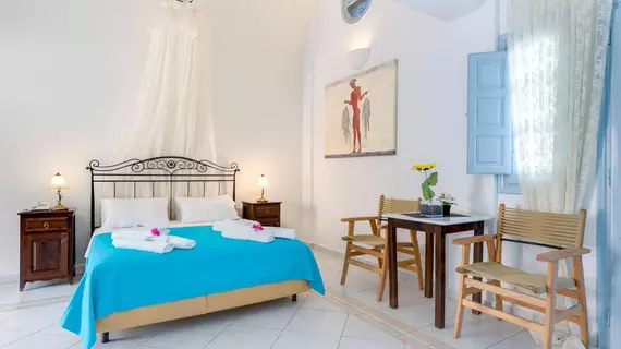 Joy Beach Hotel | Ege Adaları - Santorini