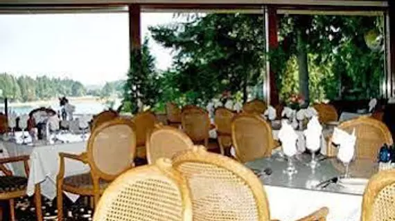 Oyster Bay Inn & Suites | Washington - Bremerton