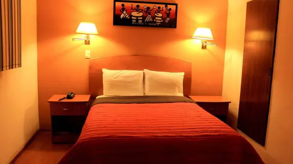 Hotel Florencia Regency | Michoacan - Morelia (ve civarı) - Morelia