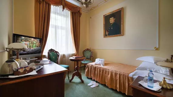 Hotel General | Prag - Městská čast Praha 5 (en büyük Prag ilçesi) - Anděl