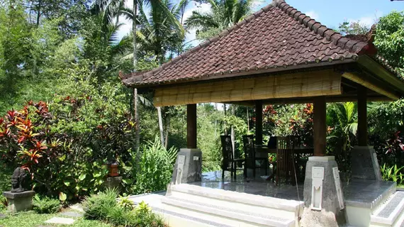 Suara Air Luxury Villa Ubud | Bali - Ubud - Petulu