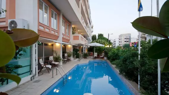 Liberty Hotel | Girit Adası - Rethimnon (bölge) - Rethimnon