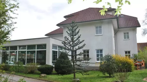 Parkhotel Neustadt | Brandenburg Bölgesi - Havelland - Neustadt (Dosse)