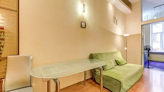 RentPiter Apartments on Nevsky | Leningrad Bölgesi - St. Petersburg (ve civarı) - St. Petersburg - Tsentralny