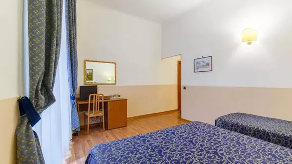 Hotel Paris | Lazio - Roma (ve civarı) - Roma Kent Merkezi - Rione XVIII Castro Pretorio