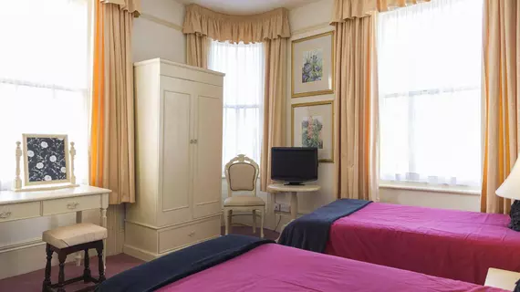 The Bell Hotel | Buckinghamshire (kontluk) - Buckingham