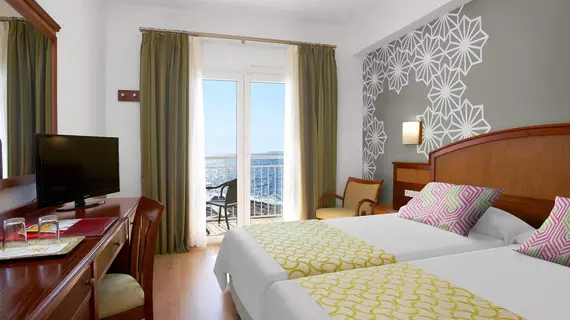 Universal Hotel Cabo Blanco - Adults Only | Balearic Adaları - Mayorka Adası - Campos - Migjorn