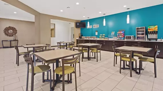 Best Western Lindsay Inn & Suites | Oklahoma - Lindsay