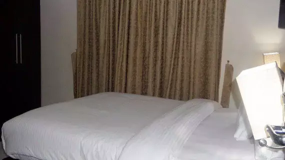 Larry Mitchelle Suites | Lagos (ve civarı) - Lekki - Lekki Kademe 1