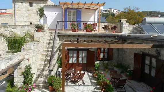 Traditional Village Houses | Larnaka Bölgesi - Skarinou