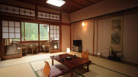 Atarashiya Ryokan Dorogawaonsen Hot Spring | Nara (idari bölge) - Tenkawa