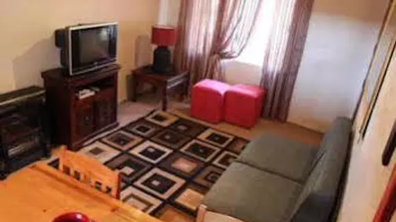 Big Tree B and B and Guest House | Gauteng - City of Tshwane - Johannesburg (ve civarı) - Midrand