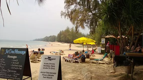 Lanta Castaway Beach Resort | Krabi İli - Ko Lanta