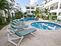 Gaviotas II Condo Hotel | Quintana Roo - Solidaridad - Playa del Carmen - Avenida Constituyentes