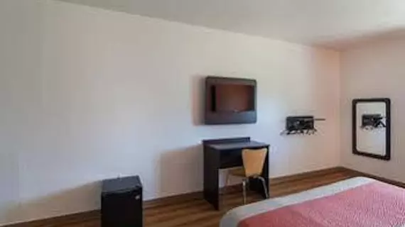 Motel 6 Ft Worth - Bedford | Teksas - Dallas (ve civarı) - Bedford