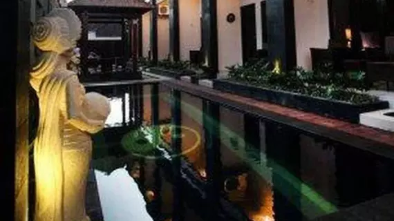 Griya Mesesari Premium Guest House | Bali - Kuta - Ngurah Rai Kuta Geçidi