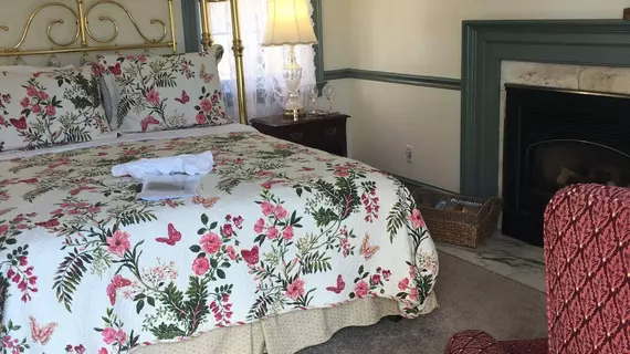 Parsonage Inn Bed and Breakfast | Maryland - St. Michaels