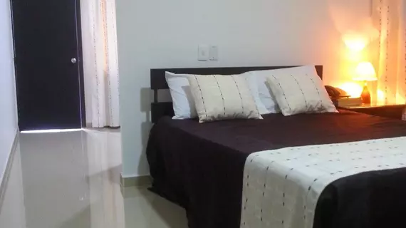 Hotel Colonial Plaza | Santander - Bucaramanga (ve civarı) - Bucaramanga