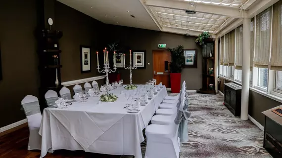 Alona Hotel | İskoçya - Lanarkshire - Bellshill