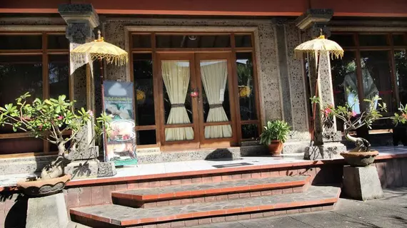 Airy Singaraja Raya Lovina Bali | Bali - Buleleng - Banjar - Kaliasem