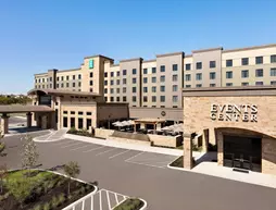 Embassy Suites by Hilton San Antonio Brooks and Spa | Teksas - San Antonio (ve civarı) - San Antonio - Southside