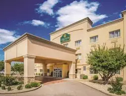 La Quinta Inn & Suites Evansville | Indiana - Evansville (ve civarı) - Evansville