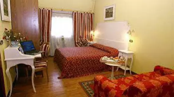 Ai Ronchi Motor Hotel | Lombardy - Brescia (il) - Brescia (ve civarı) - Brescia - Porta Venezia